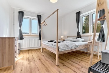 Horsk� chata - Jelen� - Kru�nohorsk� magistr�la