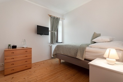 Chalupa s baz�nem - Venkovsk� usedlost Hlu��nsko