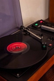 Wellness chata a baz�n - z�mek Konopi�t� - Blan�k