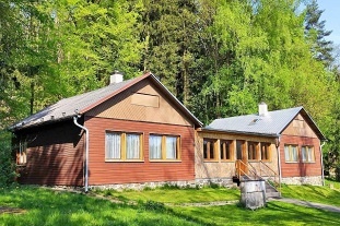 Dvojchata u rybníka Olšovec - Moravský kras