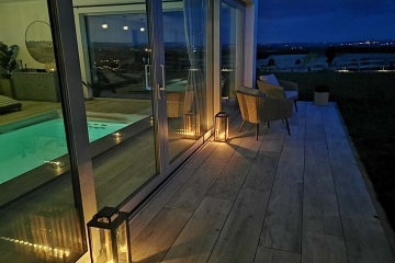 Luxusn� chata - vnit�n� baz�n - Babi��ino �dol�