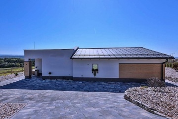 Luxusn� chata - vnit�n� baz�n - Babi��ino �dol�