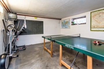 Chalupa s baz�nem - vrch �al� - Benecko - Krkono�e