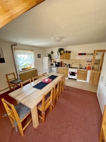 Chalupa s baz�nem - vrch �al� - Vrchlab� - Krkono�e