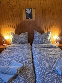 Chalupa v srdci Kru�n�ch hor - Ple�ivec - Pstru��