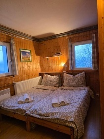 Chalupa v srdci Kru�n�ch hor - Ple�ivec - Pstru��