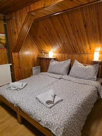 Chalupa v srdci Kru�n�ch hor - Ple�ivec - Pstru��