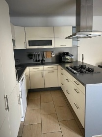 Rekrea�n� d�m s baz�nem - Mikulov - P�lava