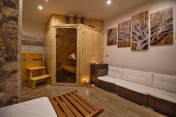 Chalupa s kachlov�mi kamny - Doln� Morava - Kr�l�ky