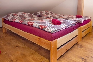 Chalupa s kachlov�mi kamny - Doln� Morava - Kr�l�ky