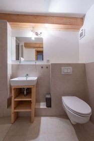 Chalupa s kachlov�mi kamny - Doln� Morava - Kr�l�ky