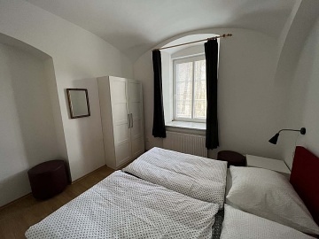 Rekrea�n� d�m s vnit�n�m baz�nem - Podkrkono��