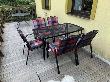 Rekrea�n� d�m s vnit�n�m baz�nem - Podkrkono��