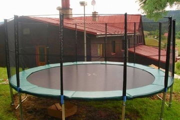 Chalupa na pomez� �eska a Slovenska - Beskydy