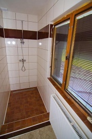 Chalupa na pomez� �eska a Slovenska - Beskydy