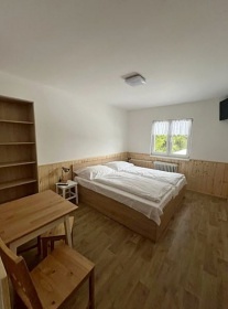 Chalupa na pomez� �eska a Slovenska - Beskydy