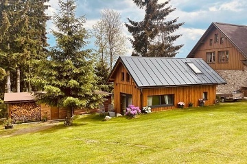 Chata s v��ivkou - rozhledna �al� - Krkono�e