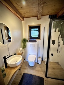 Chata s v��ivkou - rozhledna �al� - Krkono�e