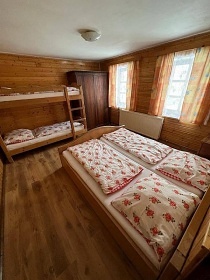 Chalupa s baz�nem - Velk� De�tn� - Orlick� hory