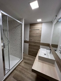 Chalupa s baz�nem - Velk� De�tn� - Orlick� hory