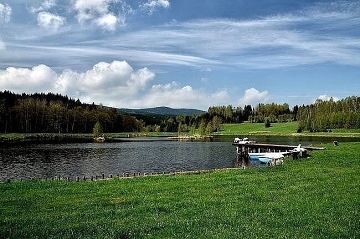 Chalupa s baz�nem - Velk� De�tn� - Orlick� hory