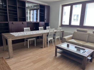 Wellness Rekrea�n� d�m a baz�n - Mirakulum