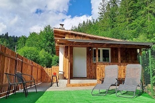 Nov� objekt: Chata se saunou - Radho�� - Pustevny - Beskydy 3M-303