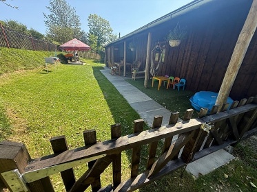 Chata s letn�m baz�nem - Vala�sko - Beskydy