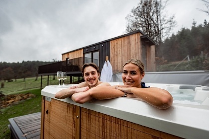 Glampingov� chata s v��ivkou - Vala�sk� kopce