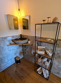 Glamping chata a koupac� sud - vodn� z�mek Blatn�