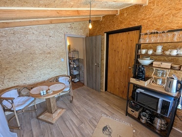 Glamping chata a koupac� sud - vodn� z�mek Blatn�