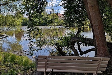 Glamping chata a koupac� sud - vodn� z�mek Blatn�