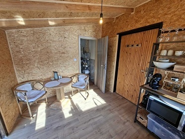 Glamping chata a koupac� sud - vodn� z�mek Blatn�