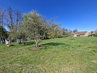 Glamping chata a koupac� sud - vodn� z�mek Blatn�