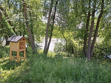 Glamping chata a koupac� sud - vodn� z�mek Blatn�