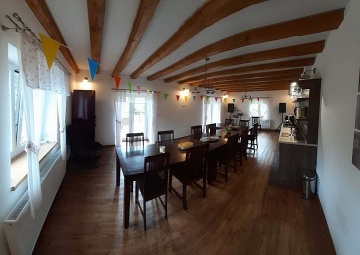 Chalupa u p�ehrady Rozko� - CHKO Broumovsko