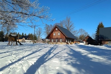 Dv� roubenky s wellness - Stezka Zemsk� br�na