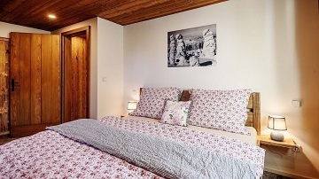 Dv� roubenky s wellness - Stezka Zemsk� br�na