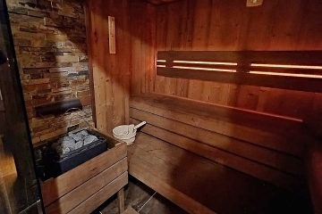 Dv� roubenky s wellness - Stezka Zemsk� br�na