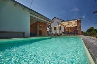 Chalupa Nov� Ves nad Lu�nic�