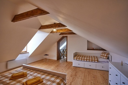 Chalupa Nov� Ves nad Lu�nic�