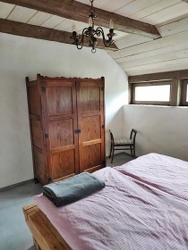 Chalupa u vodn�ho ml�na - CHKO ���rsk� vrchy