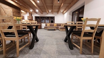 Chalupa u lesa s baz�nem - Jizersk� magistr�la