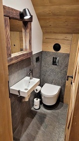 Chalupa u lesa s baz�nem - Jizersk� magistr�la