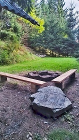 Chalupa u lesa s baz�nem - Jizersk� magistr�la