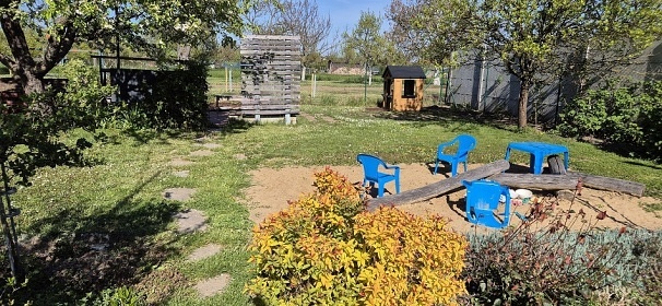 Chalupa Slov�cko s baz�nem - hrad Buchlov