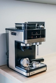 Chata P�lava - vinn� sklep - Nov� Ml�ny