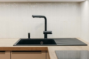 Chata P�lava - vinn� sklep - Nov� Ml�ny