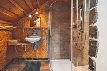 Srub p��rodn� park Man�t�nsko - kon� - Plze�sko