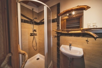 Srub p��rodn� park Man�t�nsko - kon� - Plze�sko